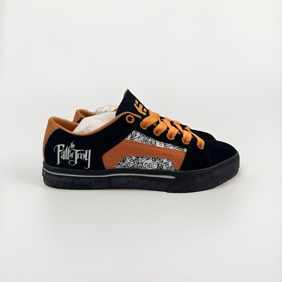 VTG Cyber Goth Punk Fall Of Troy Etnies Skate Shoes 2010 PROMO SAMPLE DS Mens 5 - Picture 1 of 9